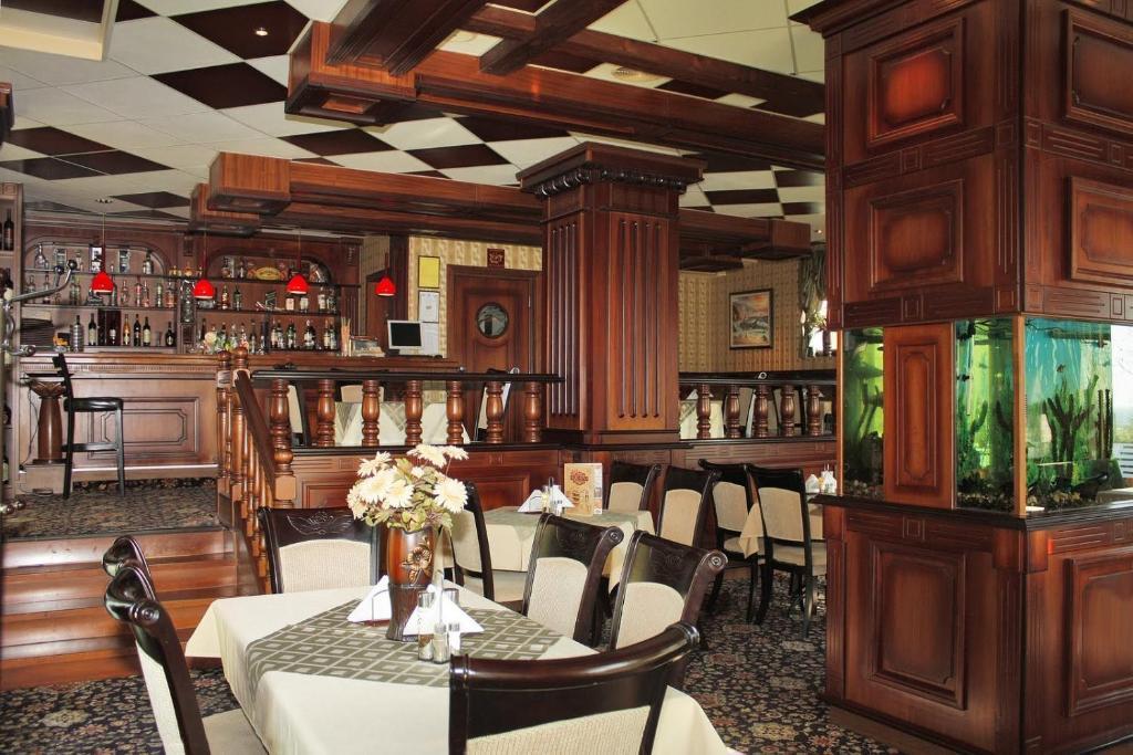 Hotel Dukov ابزور المظهر الخارجي الصورة