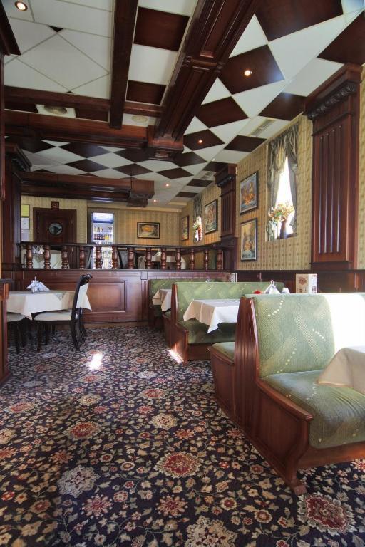Hotel Dukov ابزور المظهر الخارجي الصورة